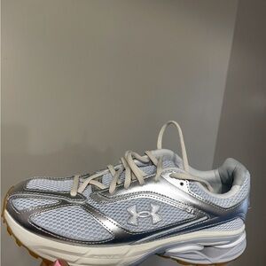 Under Armour Silver and White Mesh Running Shoe